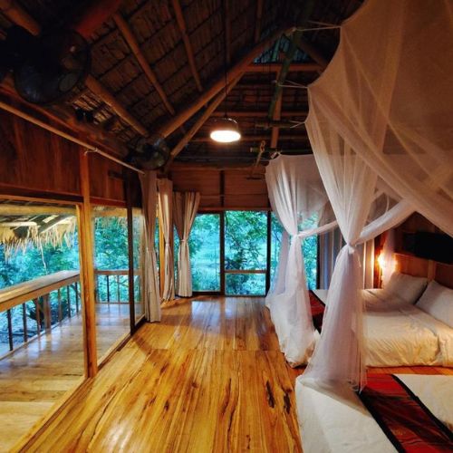 Casa del habitante en Pu Luong