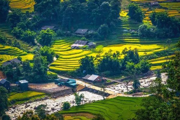 Día 03: Lao Cai - Sa Pa: Y Linh Ho - Lao Chai - Ta Van
