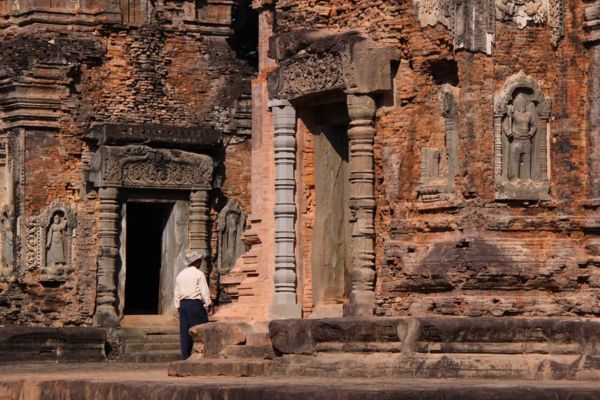 Día 10: Siem Reap: Grupo Rolous y Banteay Srei