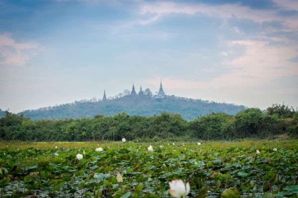 Día 03: Phnom Penh - Udong - Battambang
