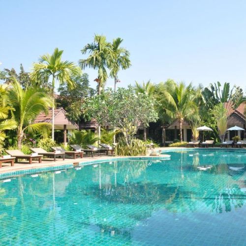 Laluna Hotel & Resort