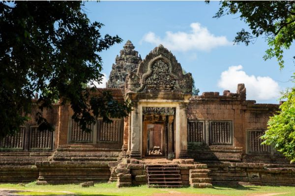Día 12: Siem Reap: Circuito largo con Banteay Srei y Banteay Samre