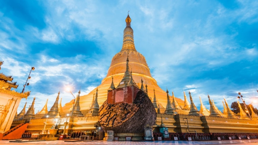 Pagoda Shwemawdaw en Bago Myanmar