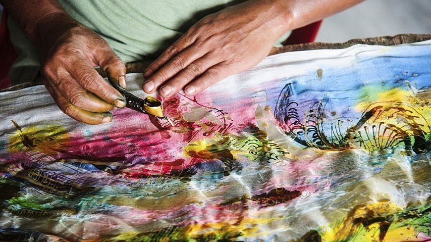 Características de Batik Indonesia