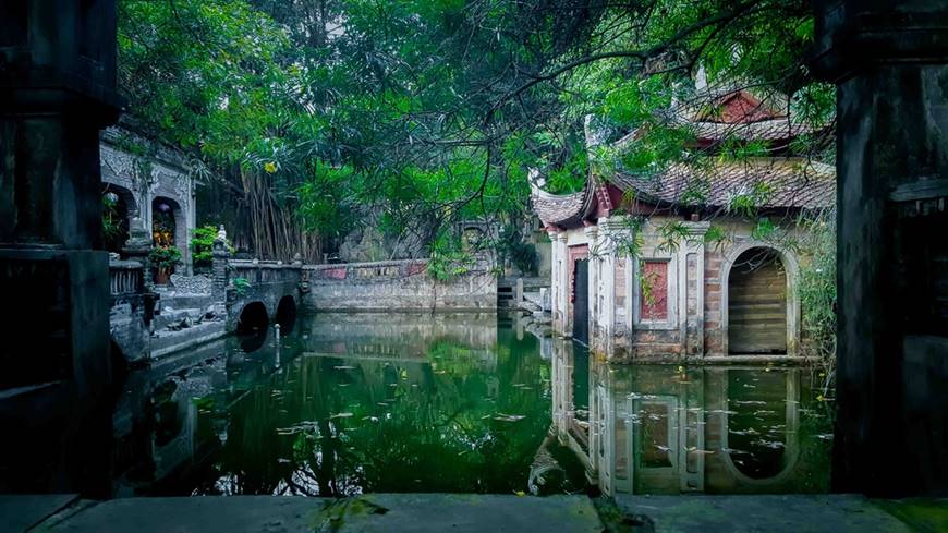 teatro Long Dinh del Palacio Thanh Chuong