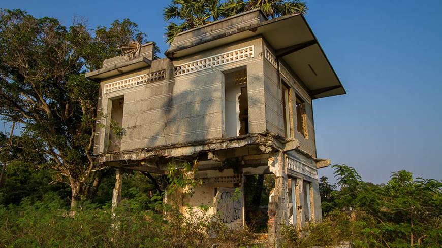 Villa antigua en Kep Camboya