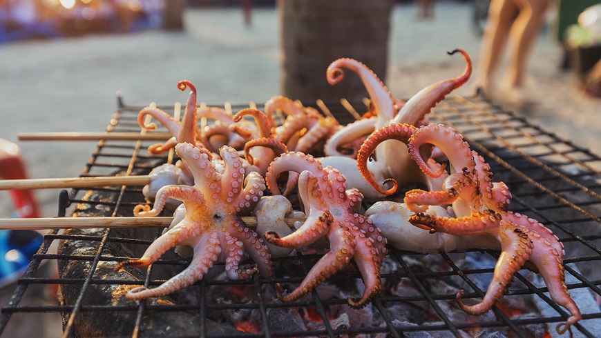 Angdtray-meuk calamar a la plancha cocina camboyana