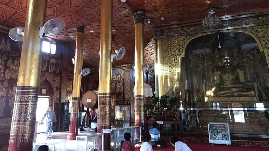 Templo de Wat Pha Jao Lung kengtung Myanmar