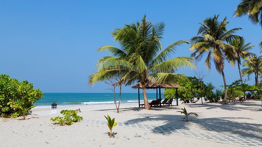 Ngwe Saung Myanmar 1