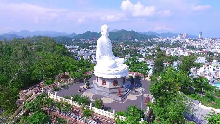 Pagoda de Long Son en Nha Trang