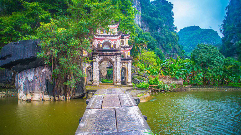 Pagoda Bich Dong Ninh Binh