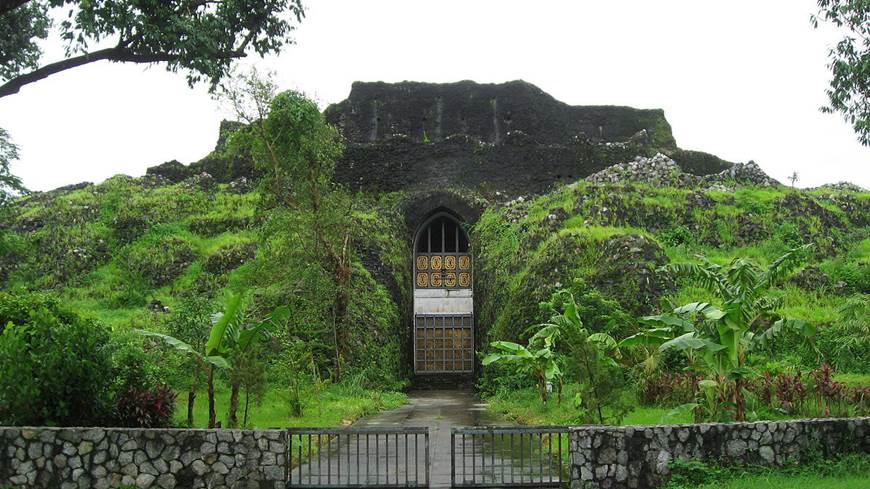 Cueva Maha Pasan Guha Yangon
